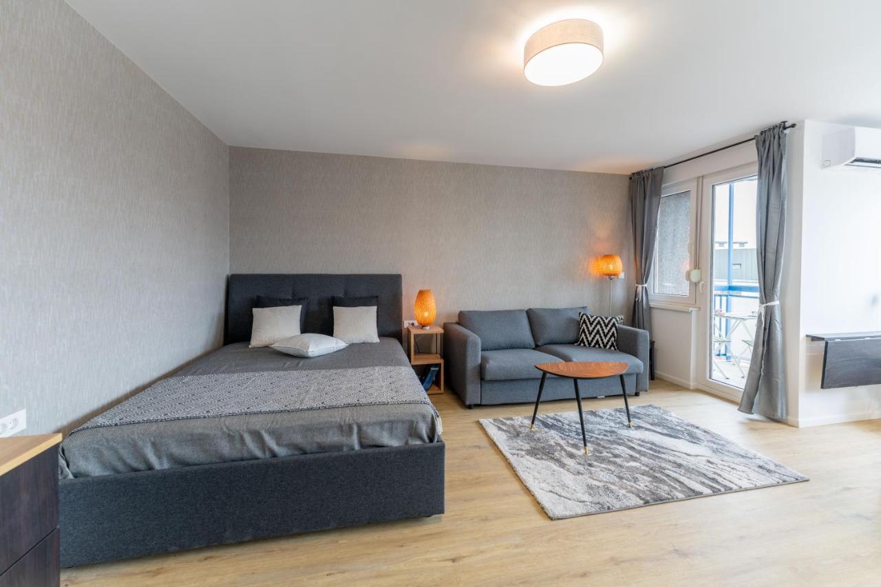Elegant Tour As Gilly With Open Views And A Balcony In The Center Apartamento Liubliana
